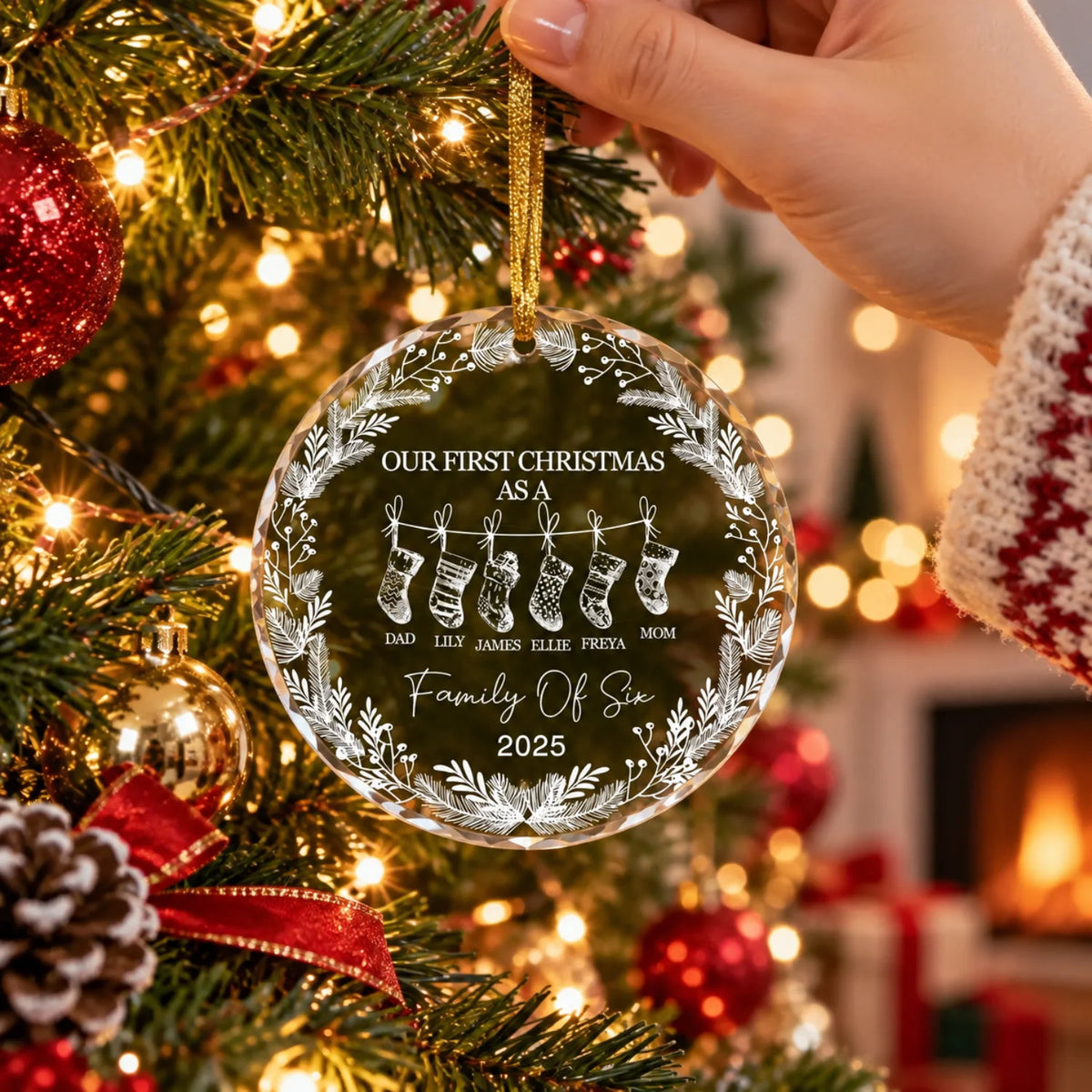 Personalized Family Christmas Ornament – Custom Family Member Names & Year